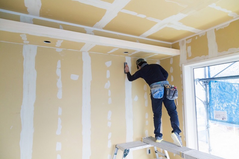 pixta_27613221_L-960x639